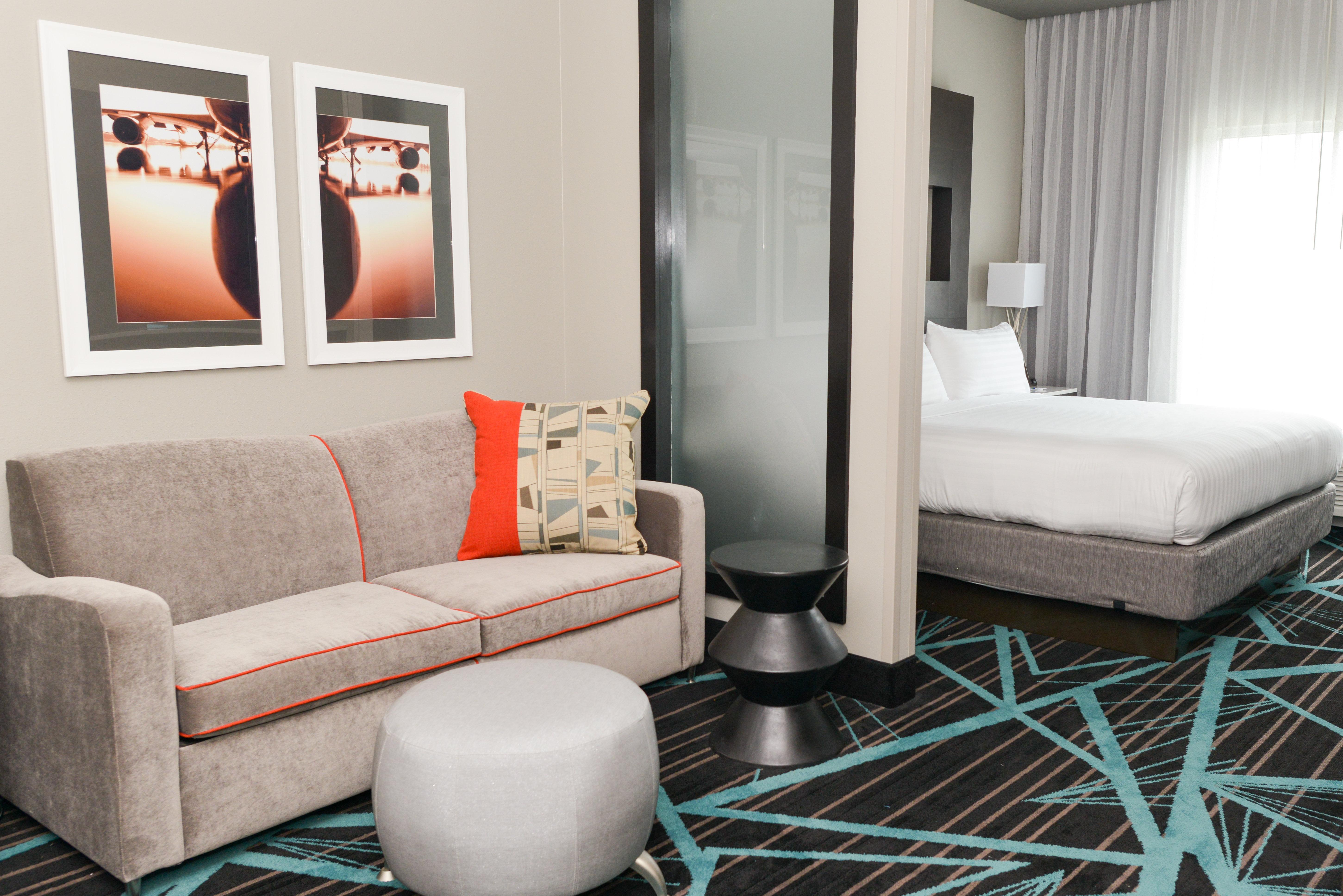 Holiday Inn Express & Suites - Charlotte Airport, An Ihg Hotel Экстерьер фото